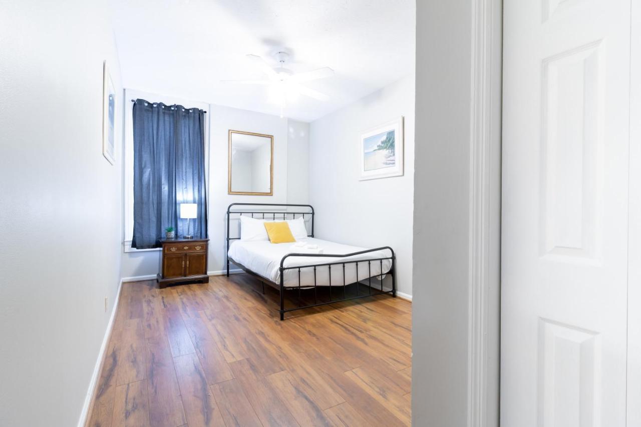 Sunny Sweetheart-Front Apartment Near Riverwalk Колумбус Екстер'єр фото