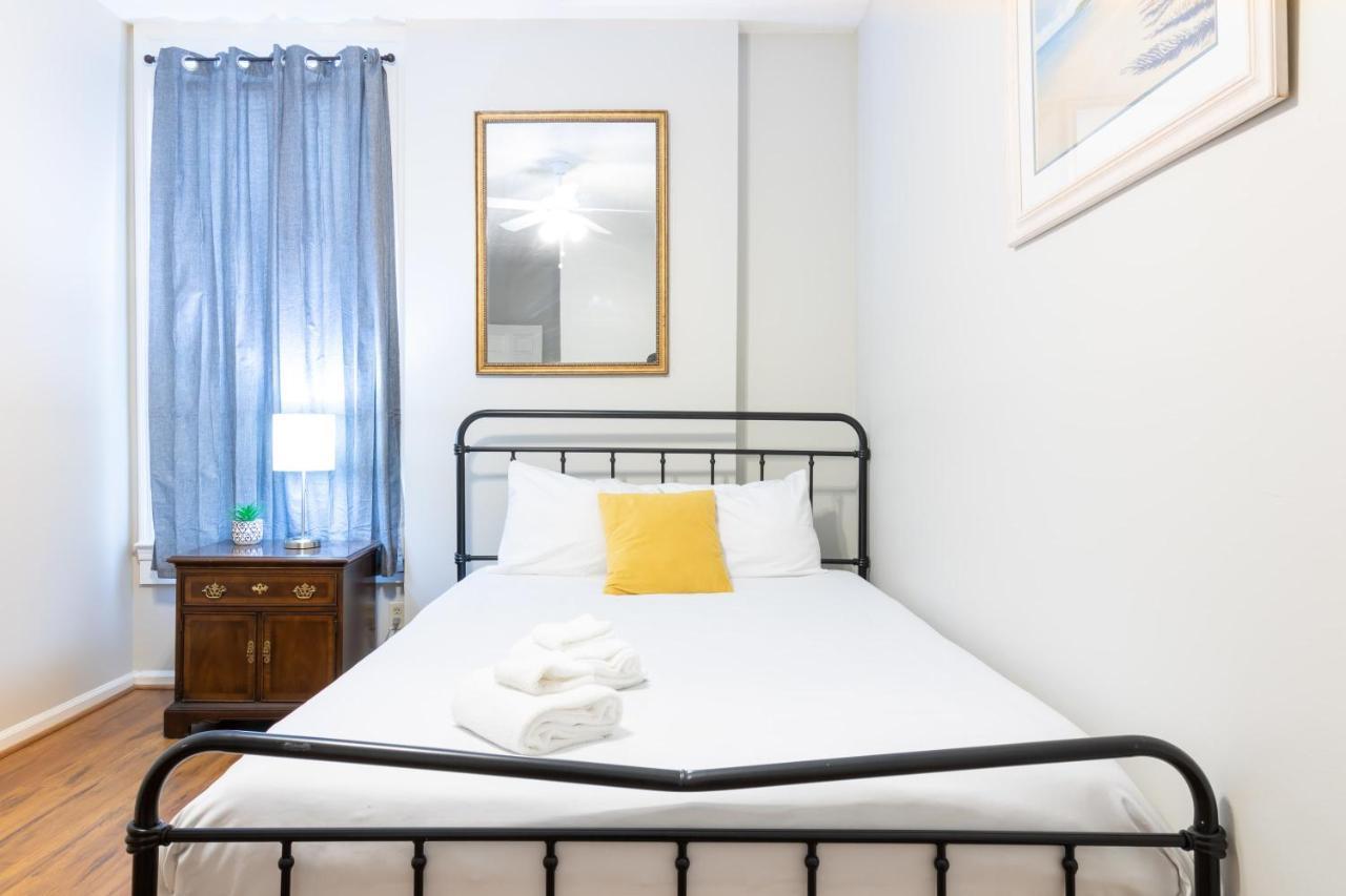 Sunny Sweetheart-Front Apartment Near Riverwalk Колумбус Екстер'єр фото